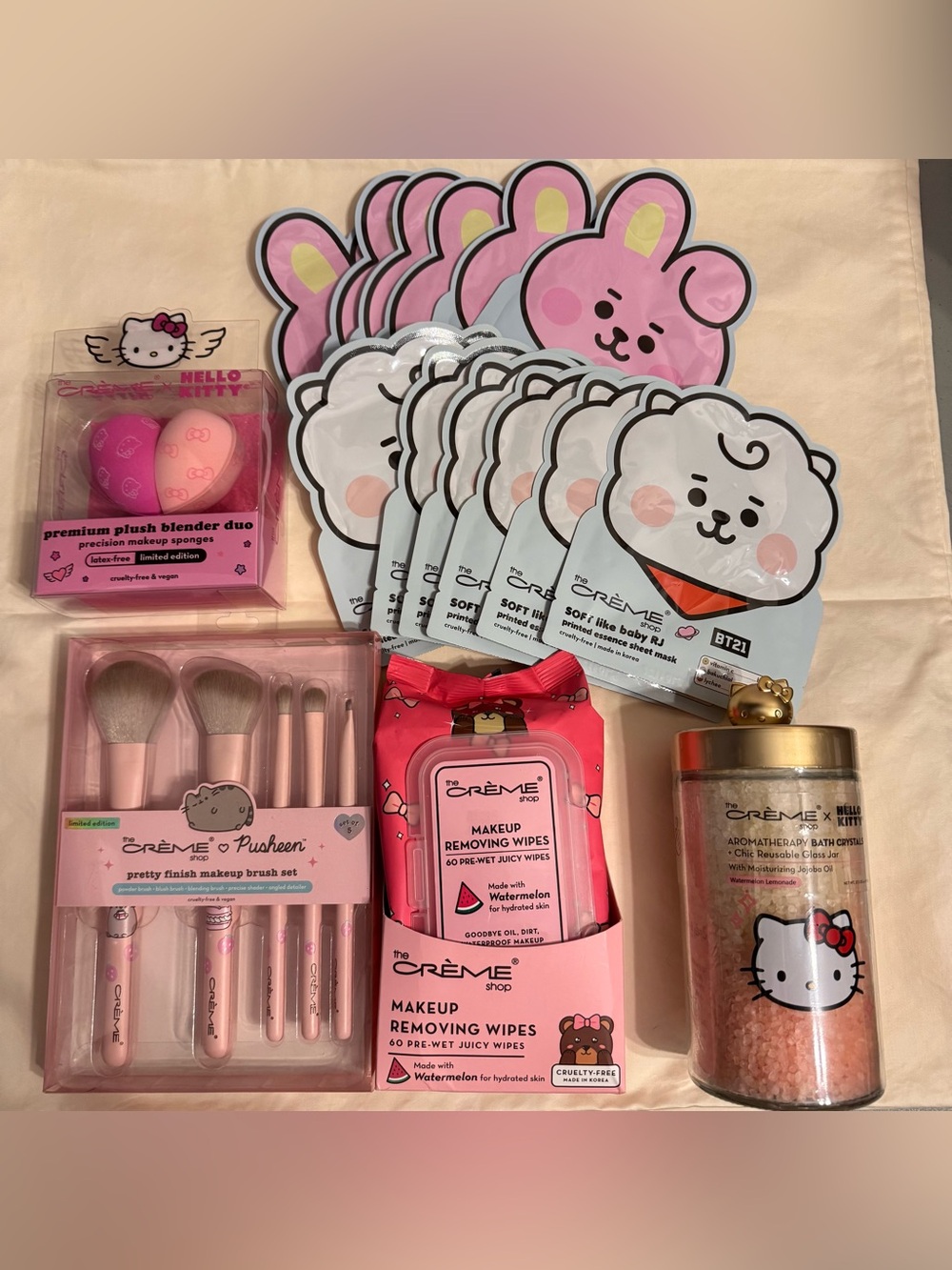 Crème Shop Pusheen Hello Kitty Bundle Make Up Brushes Sponges Masks Bath Bundle